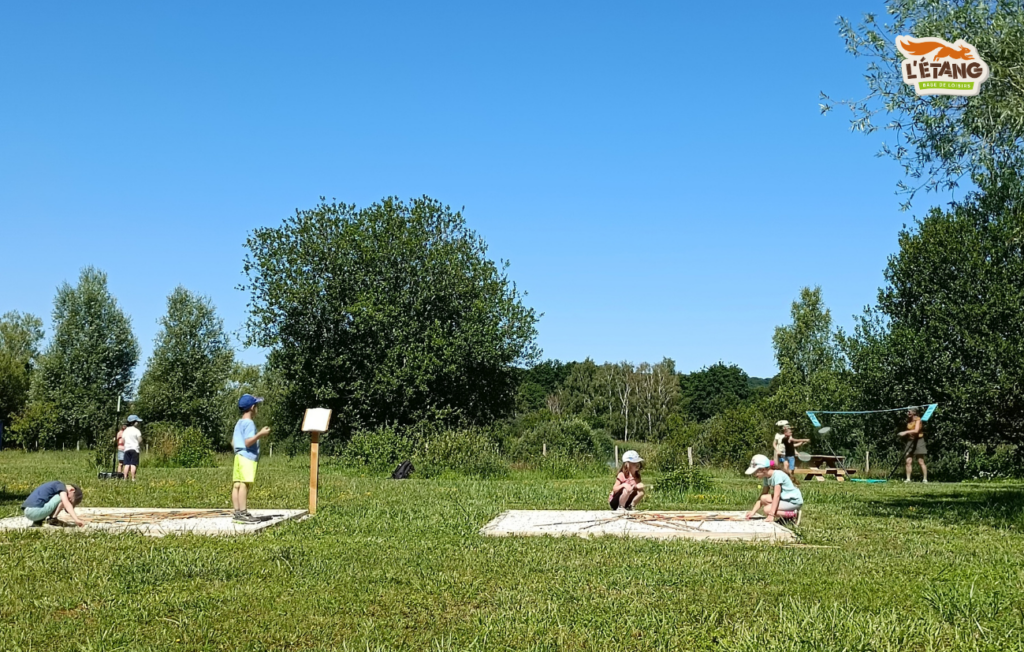 mikado-geant-aire-de-jeux-base-de-loisirs-letang